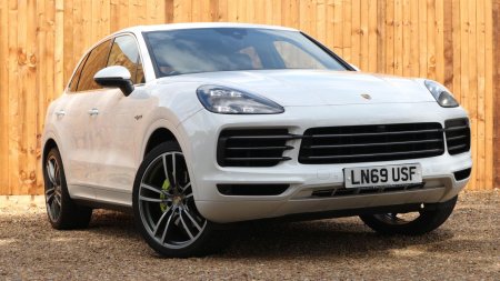 PORSCHE