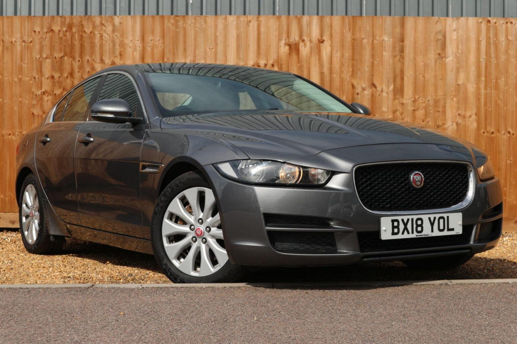 2018 Jaguar XE